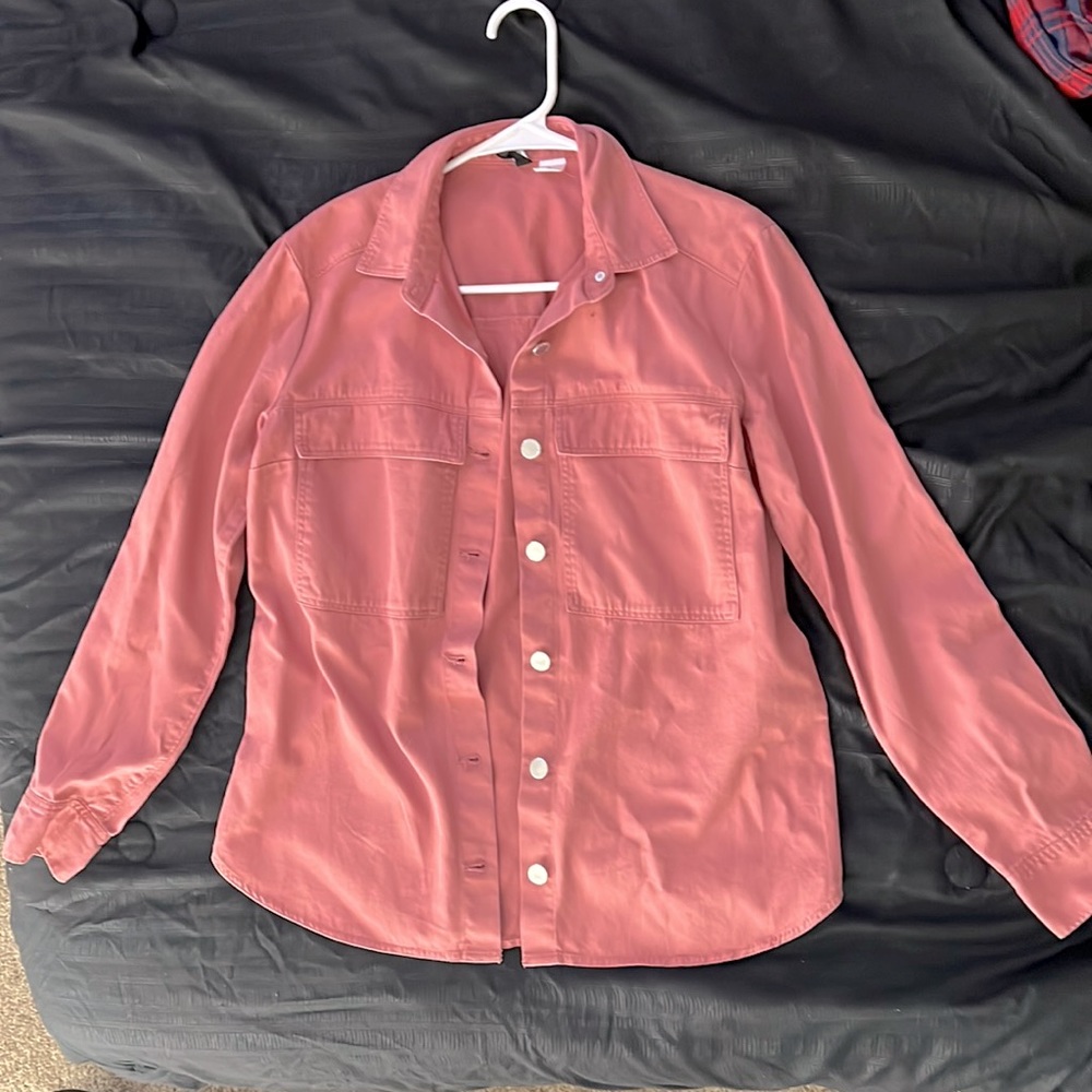 Pink H&M shirt